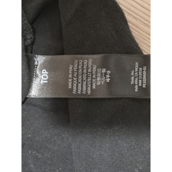 Tesla Long Sleeve Shirt Mens Size MEDIUM Black Workout TSLA - Picture 6 of 9